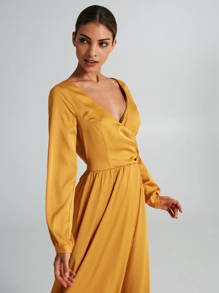 Empire-Style Dress With Slit Dresses & Jumpsuits Ocra Yellow Women Review - 4