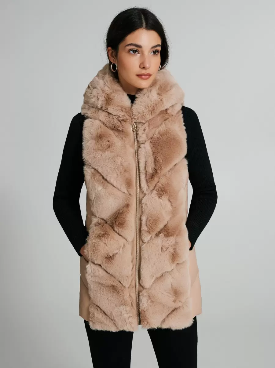 New Coats & Down Jackets Quilted Waistcoat With Faux Fur Inserts Women Beige