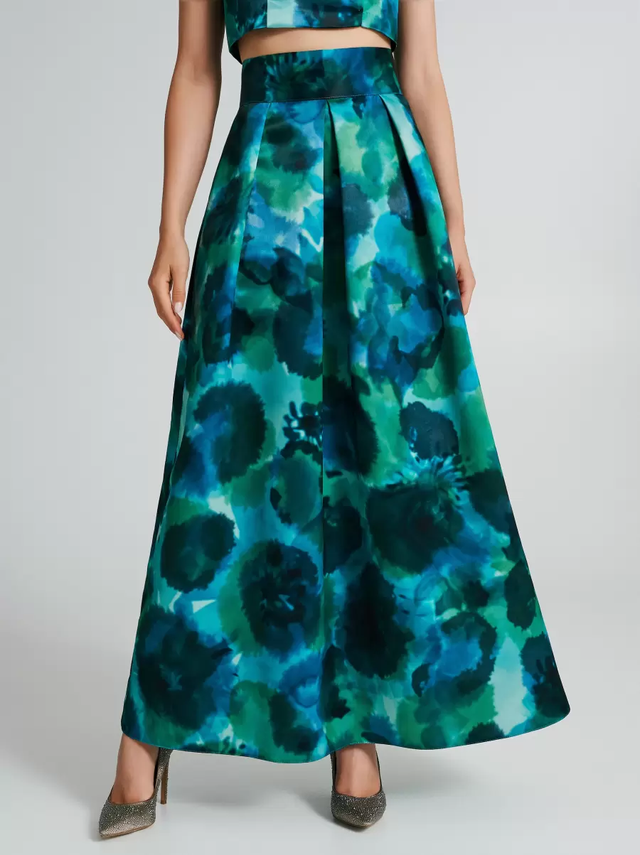 Var Green Suits Affordable Women Long Full Skirt With Abstract Print - 2