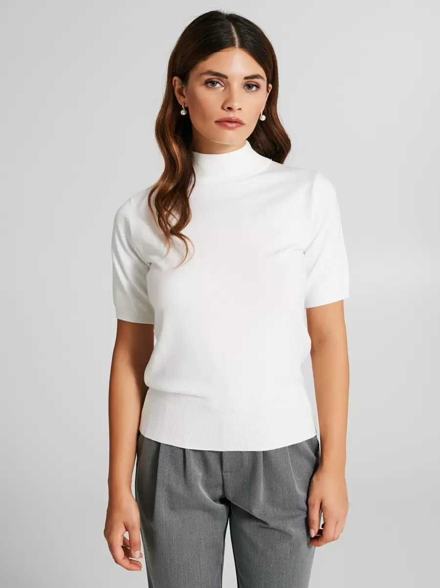 Special White Cream Women Short-Sleeved Turtleneck Sweater Knitwear - 2